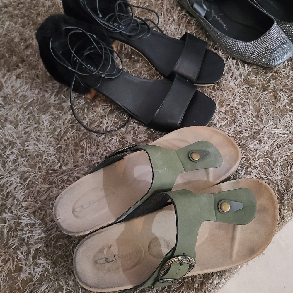 Shoe bundle - Picture 7 of 7